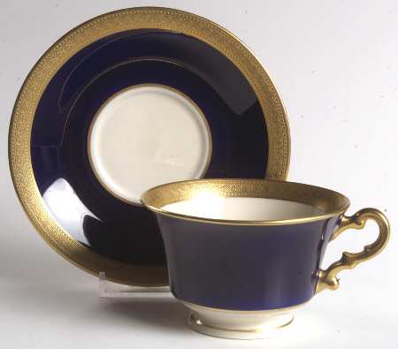 Queen Anne Footed Cup & Saucer Set