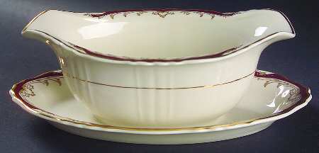Radcliffe Gravy Boat with Attached Underplate