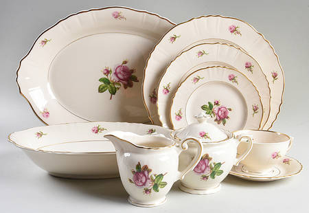 Victoria 45 Piece Starter Set