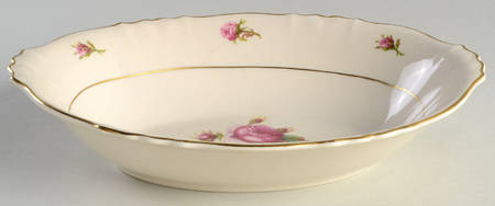 Victoria 10" Oval Vegetable Bowl