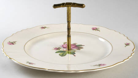 Victoria Round Serving Plate with Handle (DP)