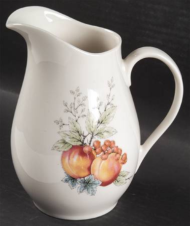 Wayside 32 Oz Pitcher