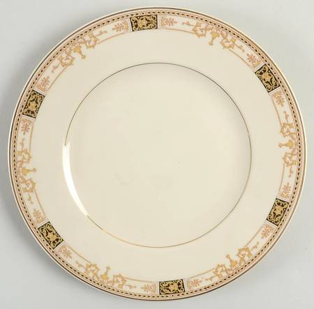Webster (Old Ivory, Gold Trim) Luncheon Plate