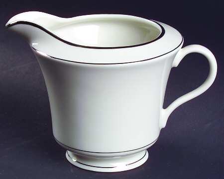 Yorktown Creamer