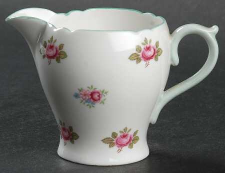 Rosebud Mini Creamer