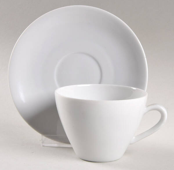 Isolde Flat Cup & Saucer Set