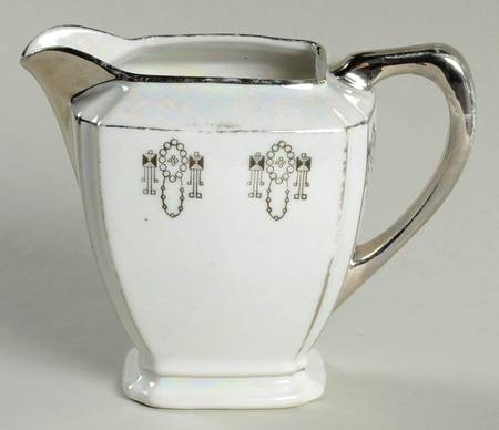 Colonial Creamer by Silverite (Bavaria)