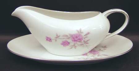 Rose Blush Gravy Boat & Underplate by Saji