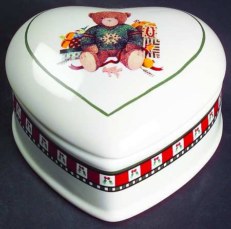 Christmas Bears Heart Shape Box & Lid