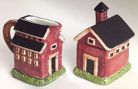 Barns Figural Creamer & Sugar Set
