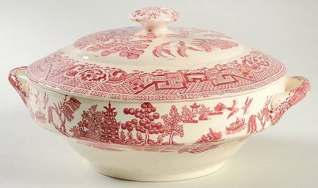 Old Willow Pink Round Covered Vegetable