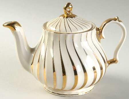 2737 Gold Mini Teapot & Lid