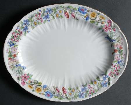 Hedgerow 12" Oval Serving Platter
