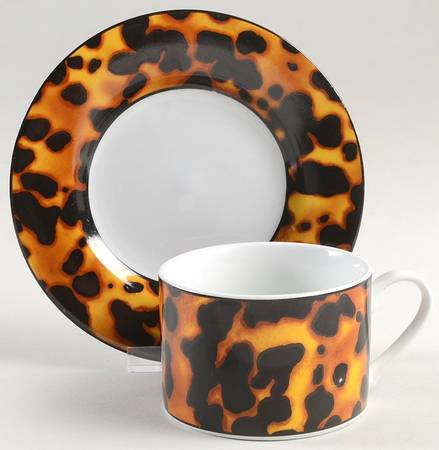 Tortoise Flat Cup & Saucer Set