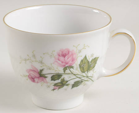 25915 Footed Cup