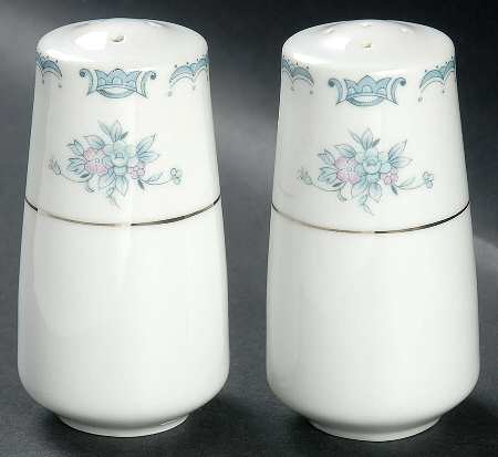 Harmony Salt & Pepper Set