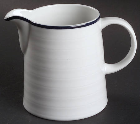 Roulette Blue Creamer