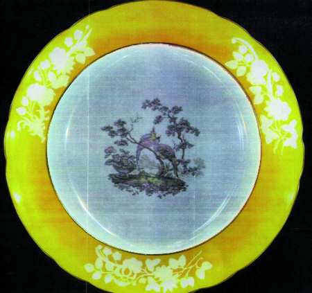R8622 by Spode