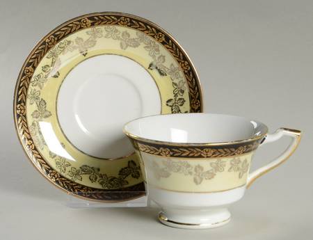 SUB10 Footed Cup & Saucer Set
