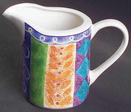 Potpourri Creamer