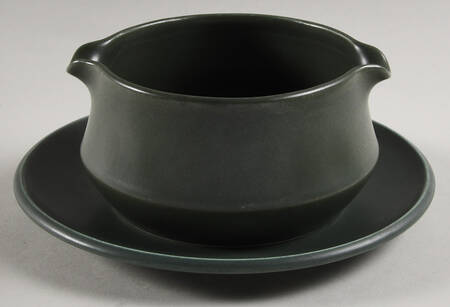 Kyoto Round Gravy Boat & Underplate (Salad Plate)