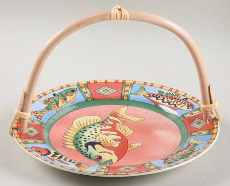 Splash 5 3/8"-5 5/8" Bamboo Handled Serving Plate  HC