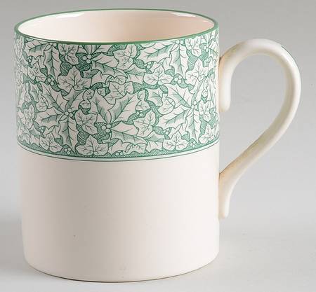 Holly Tree Grandmug