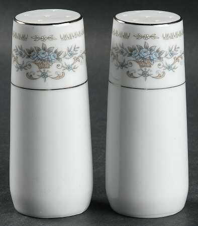Diane Salt & Pepper Set