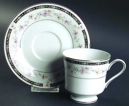 Camille Footed Cup & Saucer Set