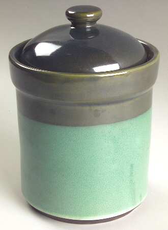 Nova Green Medium Canister & Lid by Sango