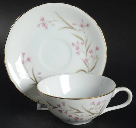 Carolina Flat Cup & Saucer Set