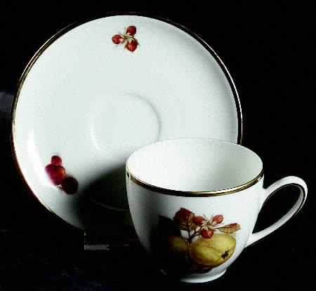 SCP5 Flat Cup & Saucer Set