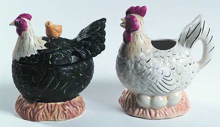 Henny Penny Figural Creamer & Sugar Set