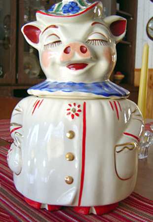 Winnie Pig Cookie Jar & Lid #1