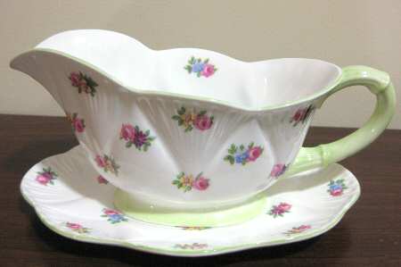 13797 Gravy Boat & Underplate