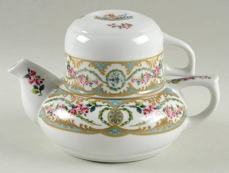 Sevres Individual Teapot & Lid with Cup