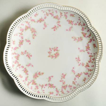 Bridal Rose (Pierced, Scalloped) Service Plate (Charger)