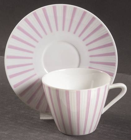 23923 Flat Cup & Saucer Set