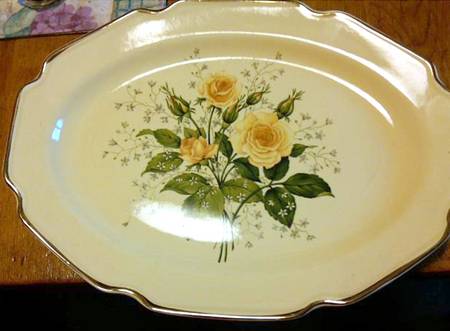 SAB69 11" Oval Serving Platter