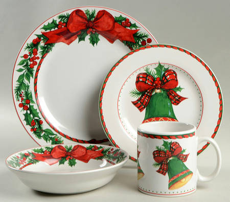 Holiday Cheer 4 Piece Place Setting