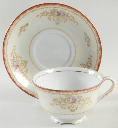 SON80 Footed Cup & Saucer Set