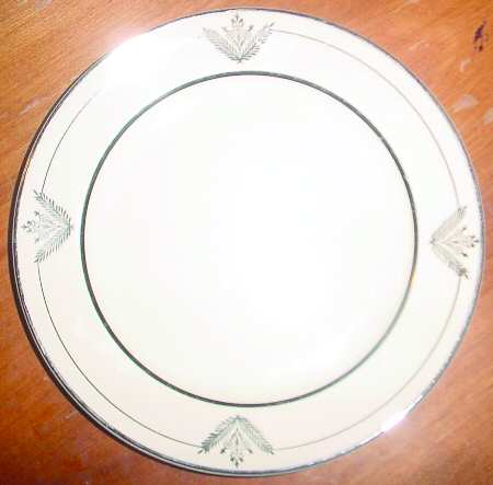 SYR3 Dinner Plate