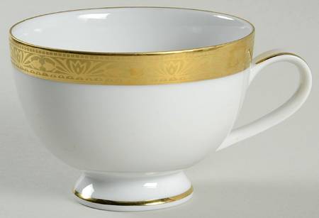 Etched in Gold Footed Cup