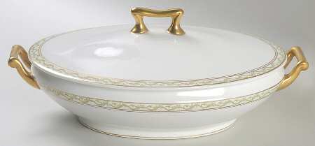 Seville Oval Covered Vegetable