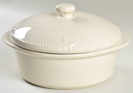 Sorrento Ivory Round Covered Baker by Signature