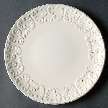 Barroca Antique Ivory by Skyros