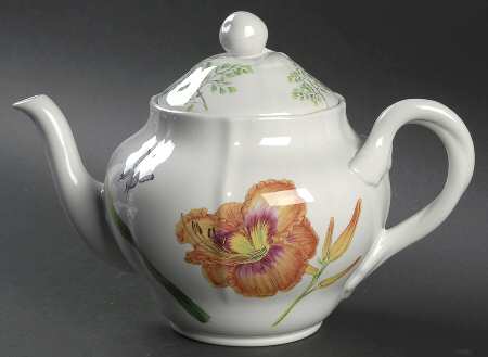 English Floral Teapot & Lid