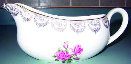 SWI102 Gravy Boat
