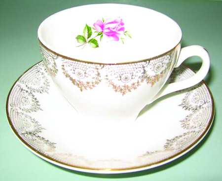 SWI102 Flat Cup & Saucer Set