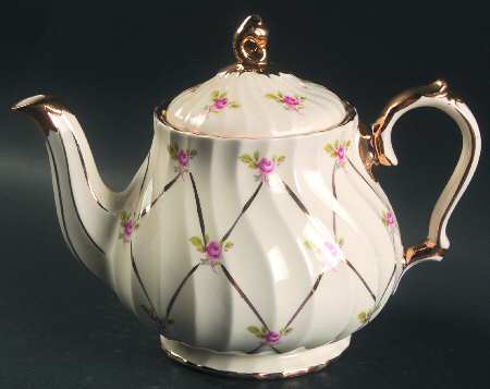 2790 Teapot & Lid